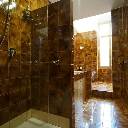 Ely House Апартаменты