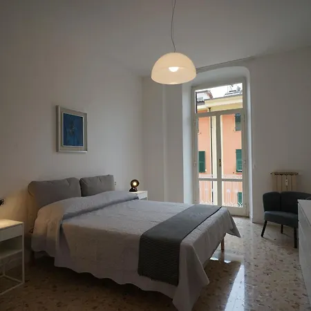 Ely House Apartamento